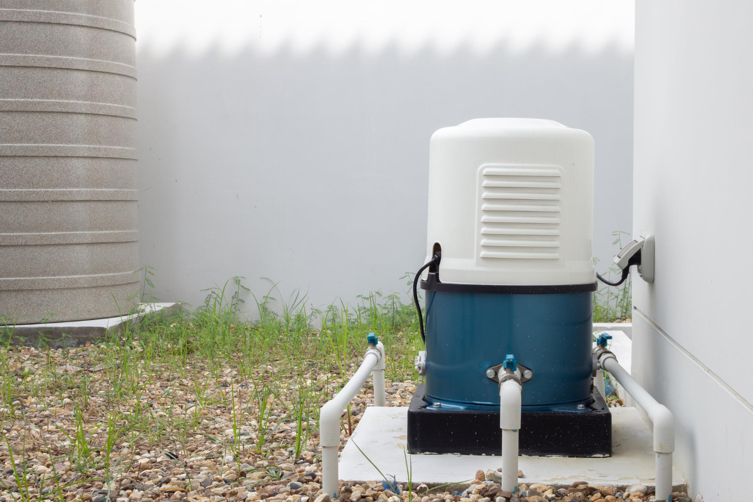 How to Improve Efficiency of Water Flow Pumps at Home - Pipes Plumbing